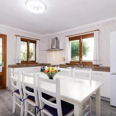 Golf Villa *